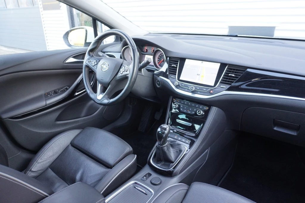 Hoofdafbeelding Opel Astra