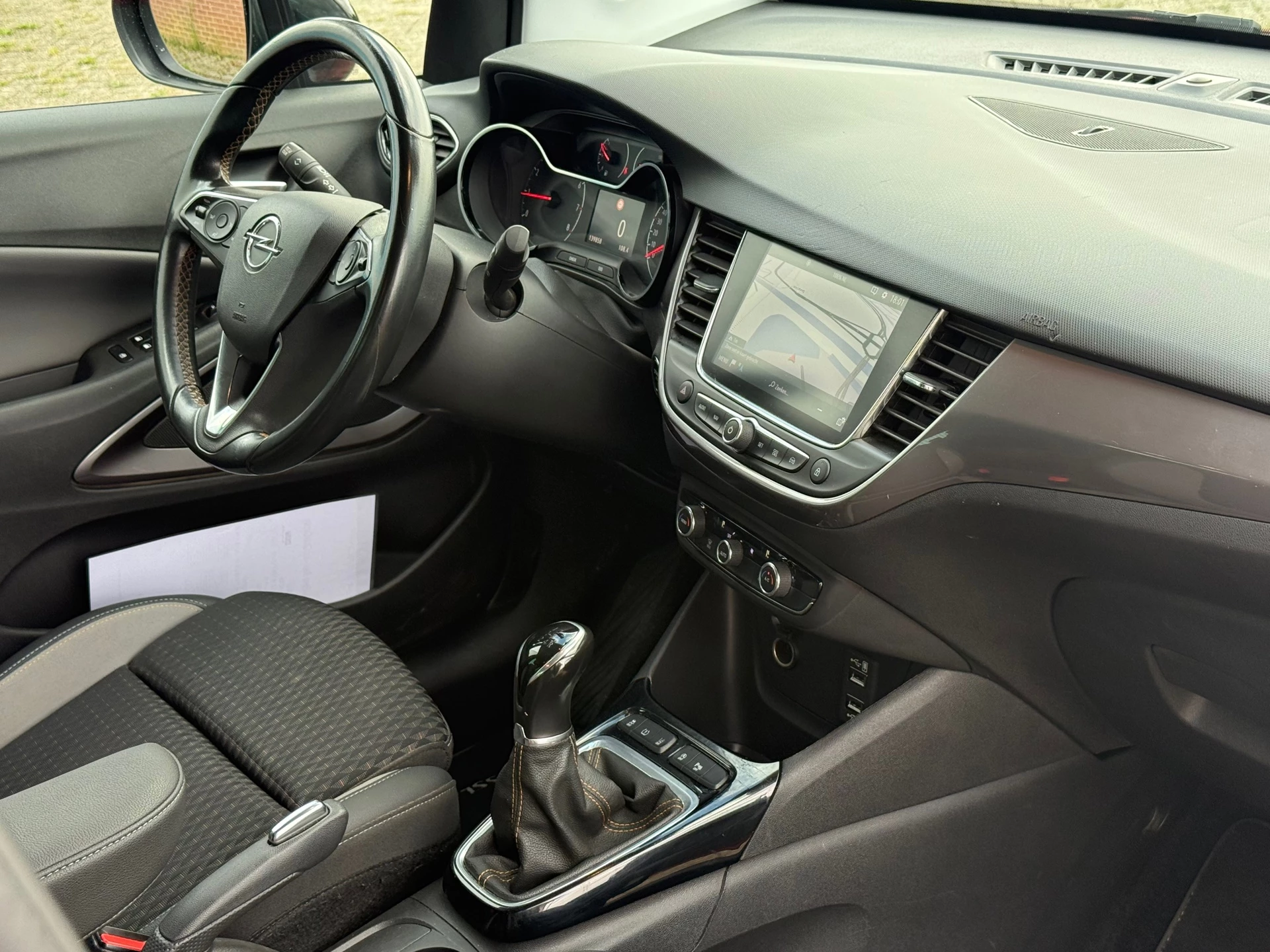 Hoofdafbeelding Opel Crossland X