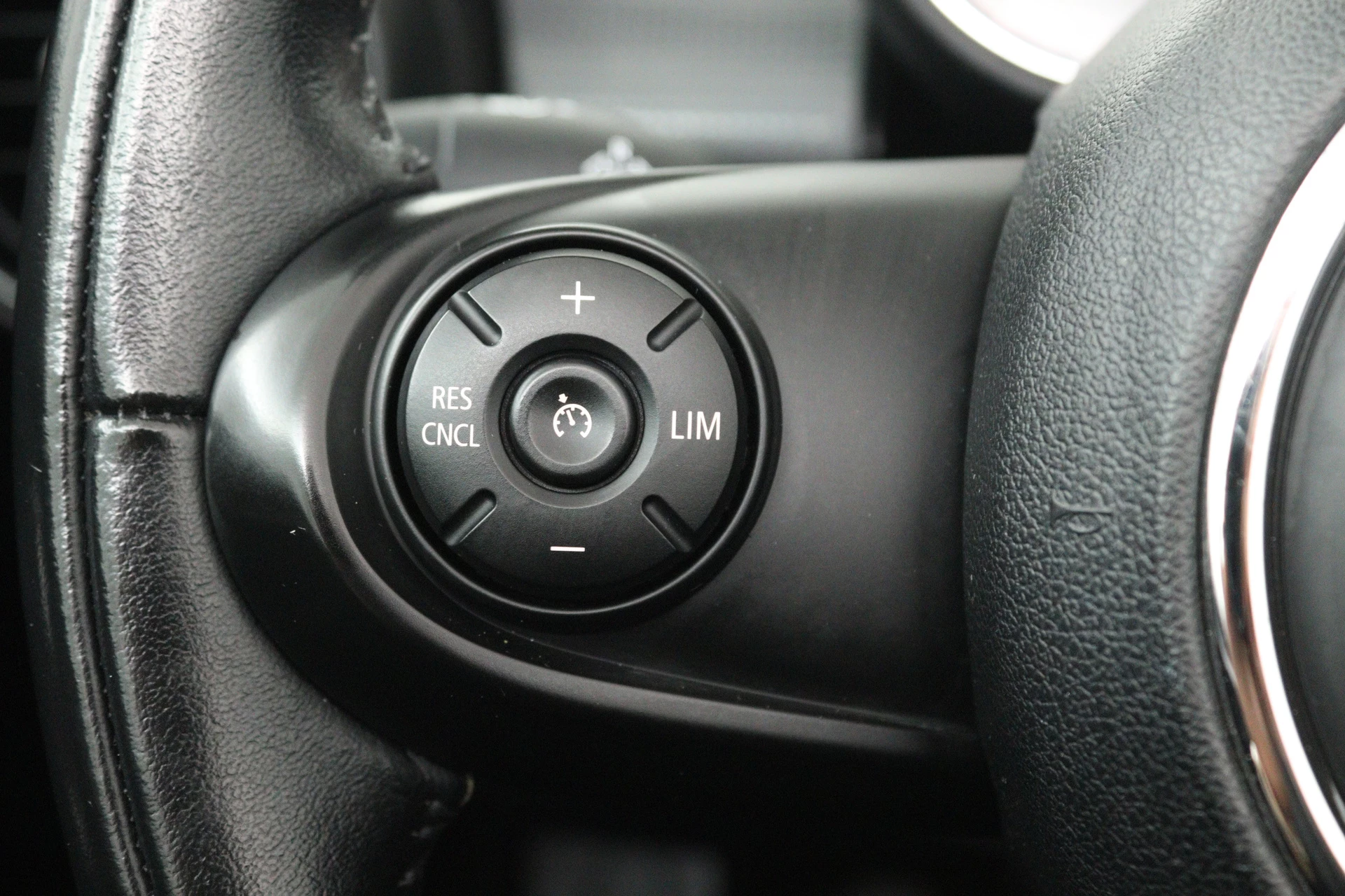 Hoofdafbeelding MINI One Cabrio