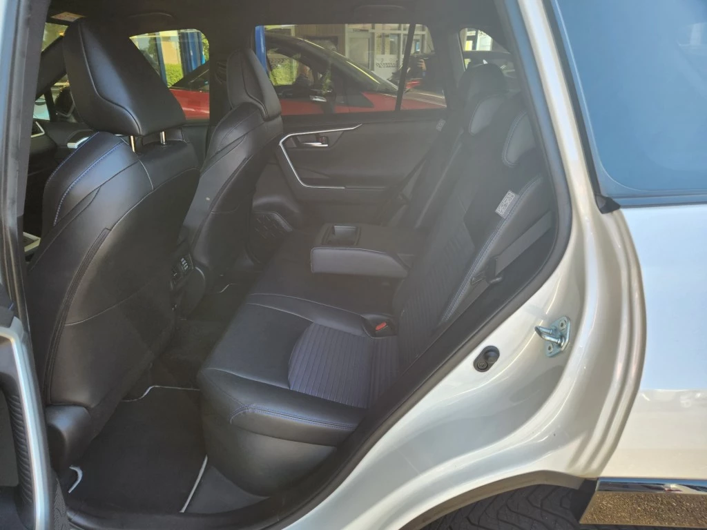 Hoofdafbeelding Toyota RAV4