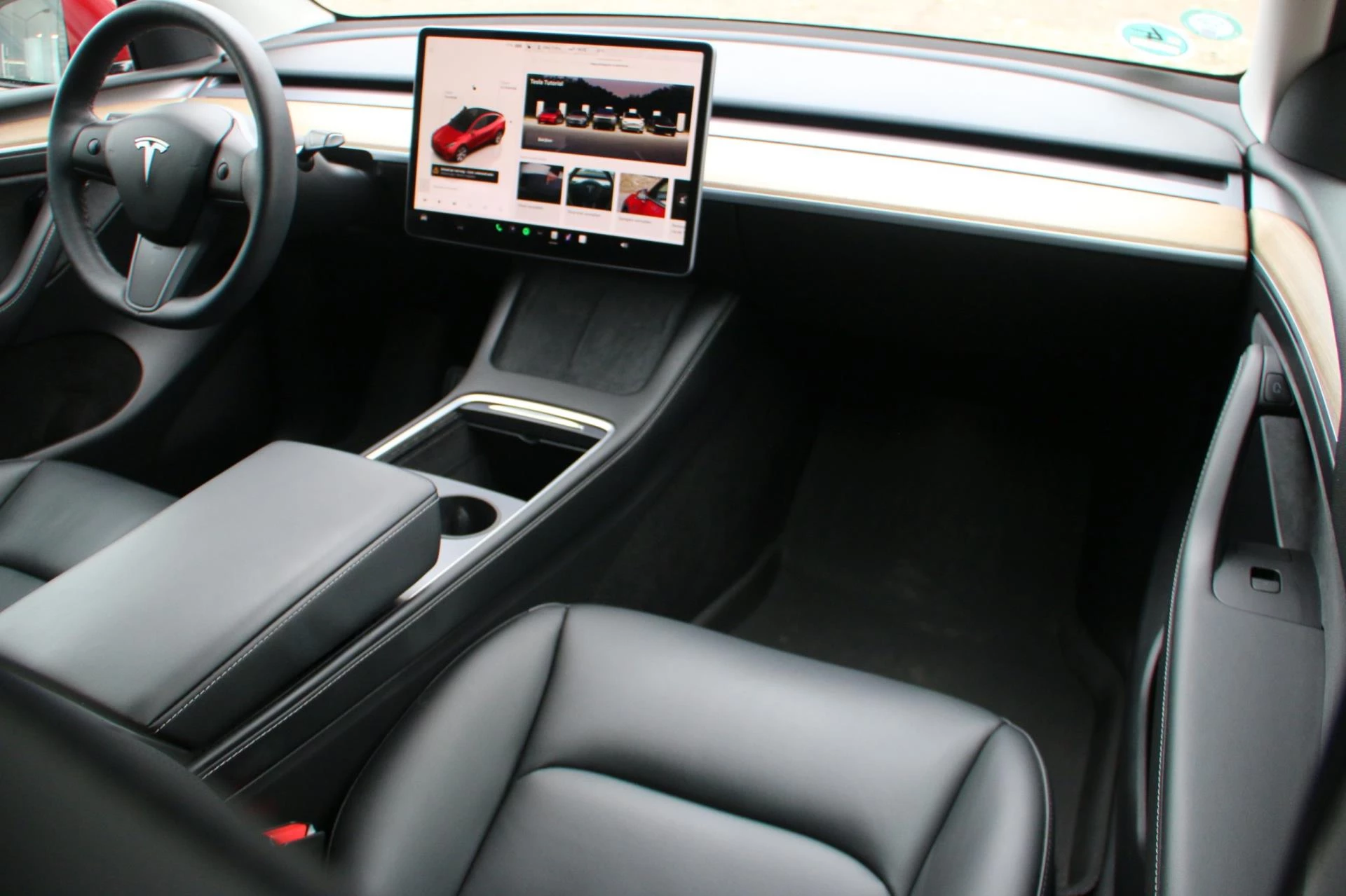 Hoofdafbeelding Tesla Model Y