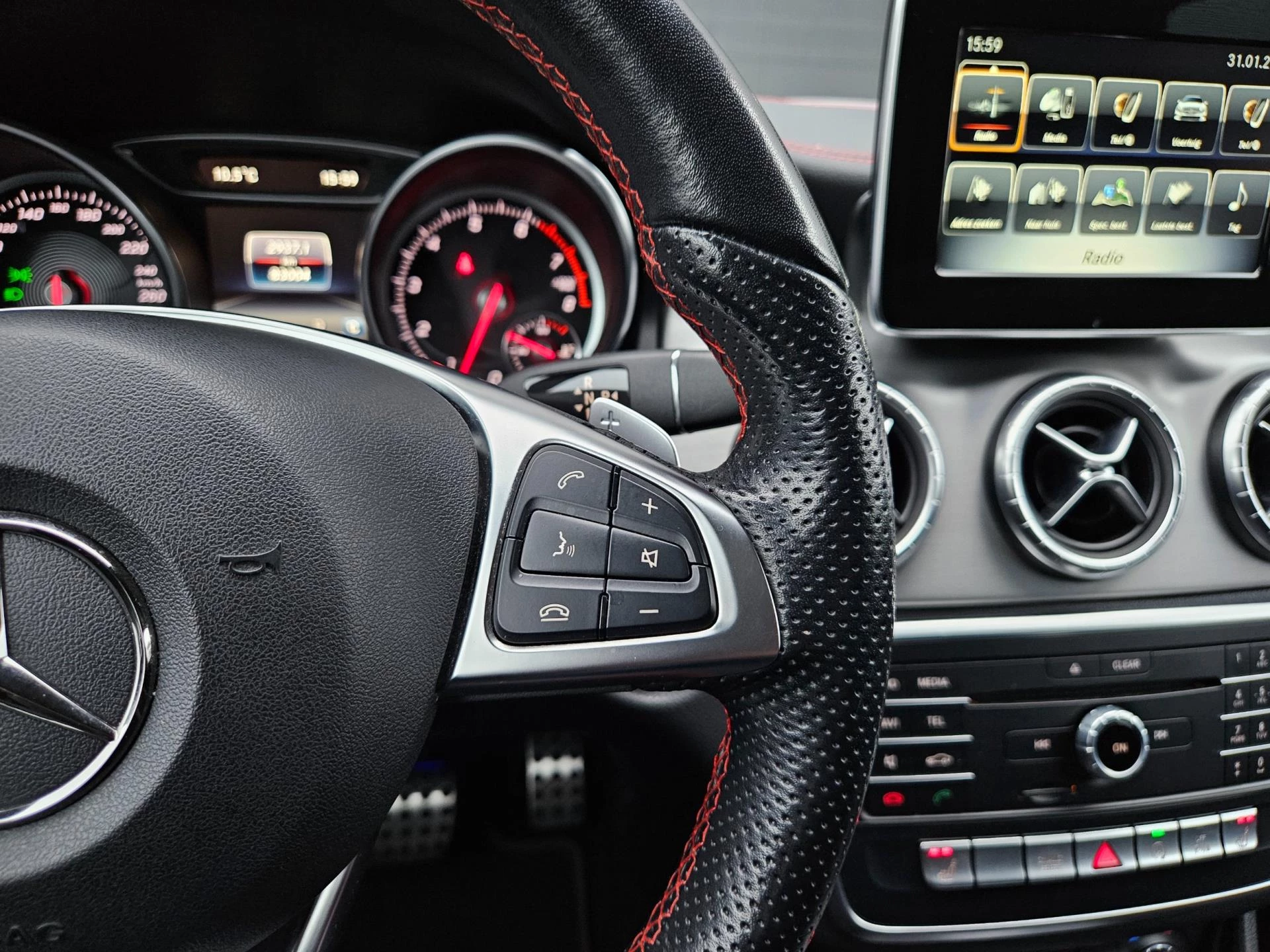 Hoofdafbeelding Mercedes-Benz CLA