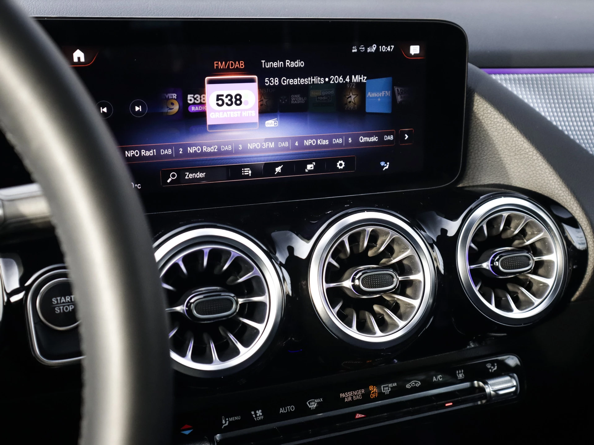 Hoofdafbeelding Mercedes-Benz EQA