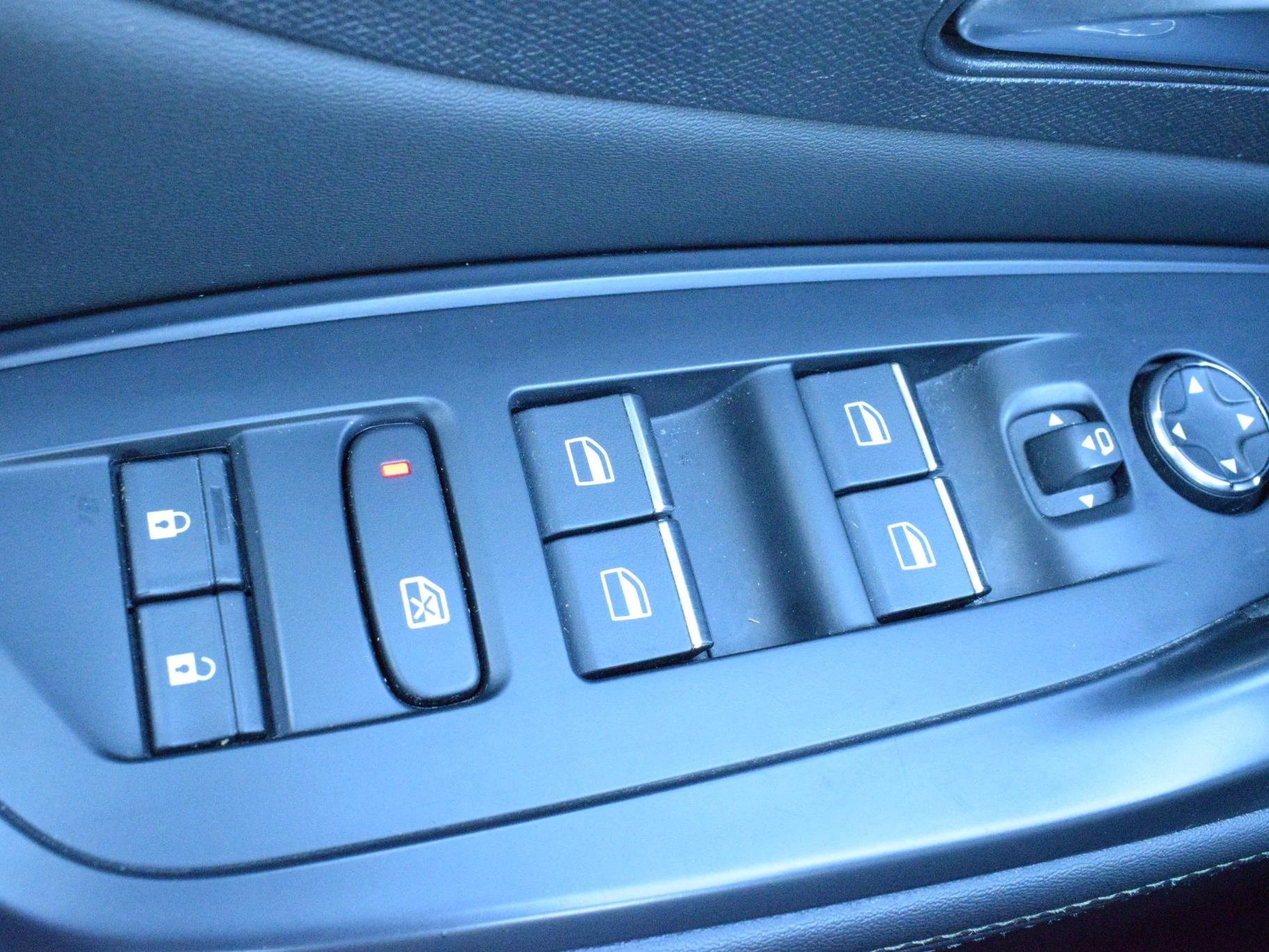 Hoofdafbeelding Peugeot 408