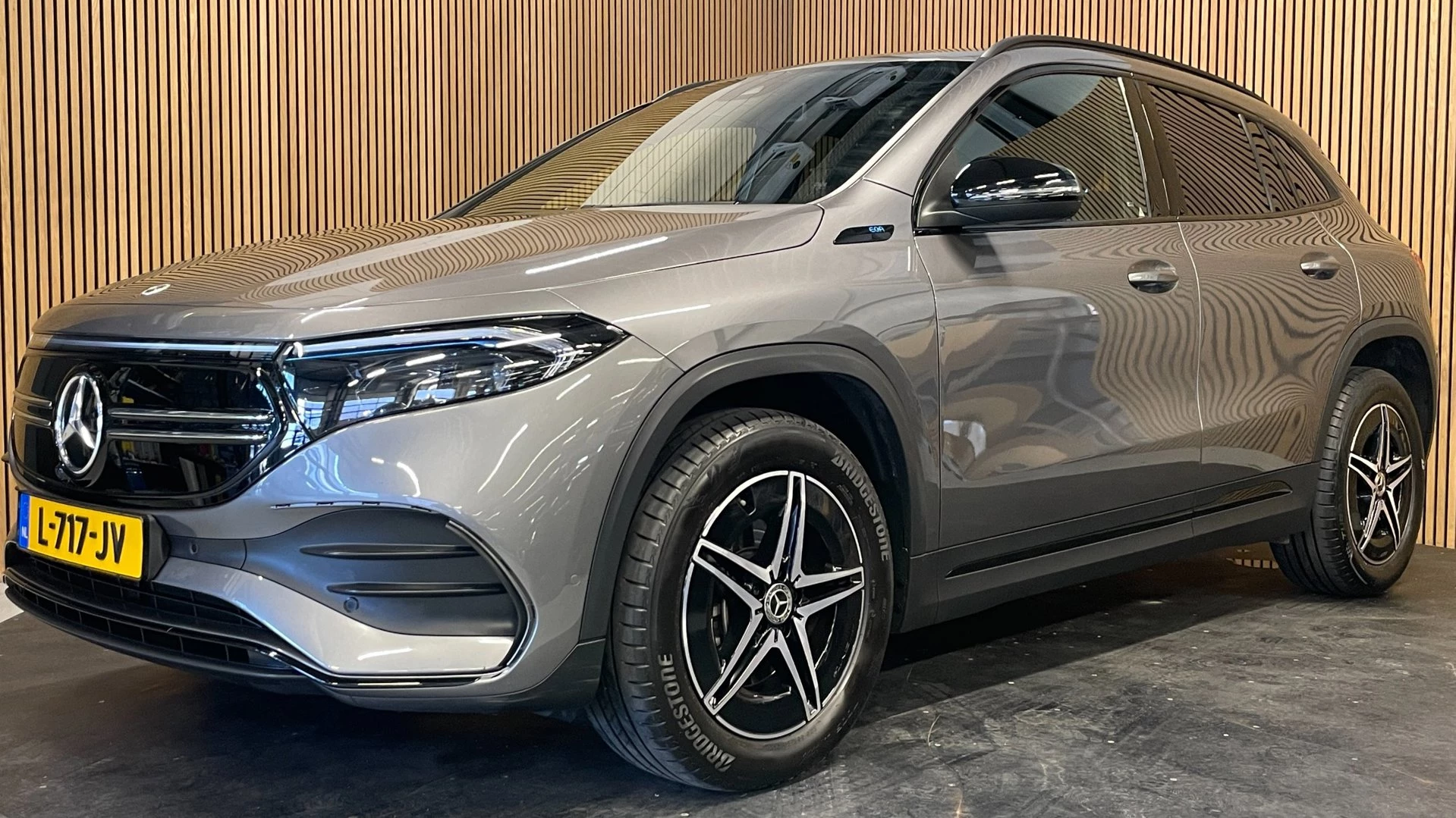 Hoofdafbeelding Mercedes-Benz EQA