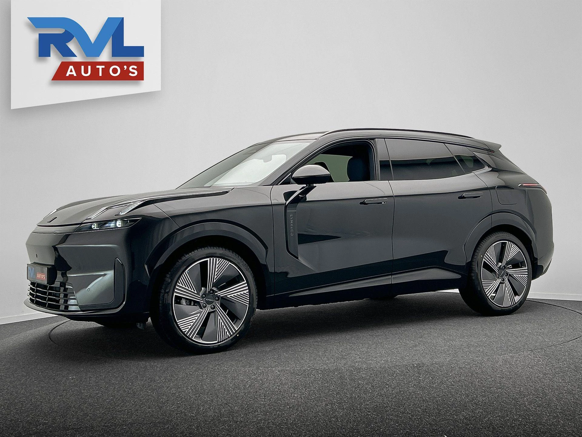 Hoofdafbeelding Lynk & Co 08