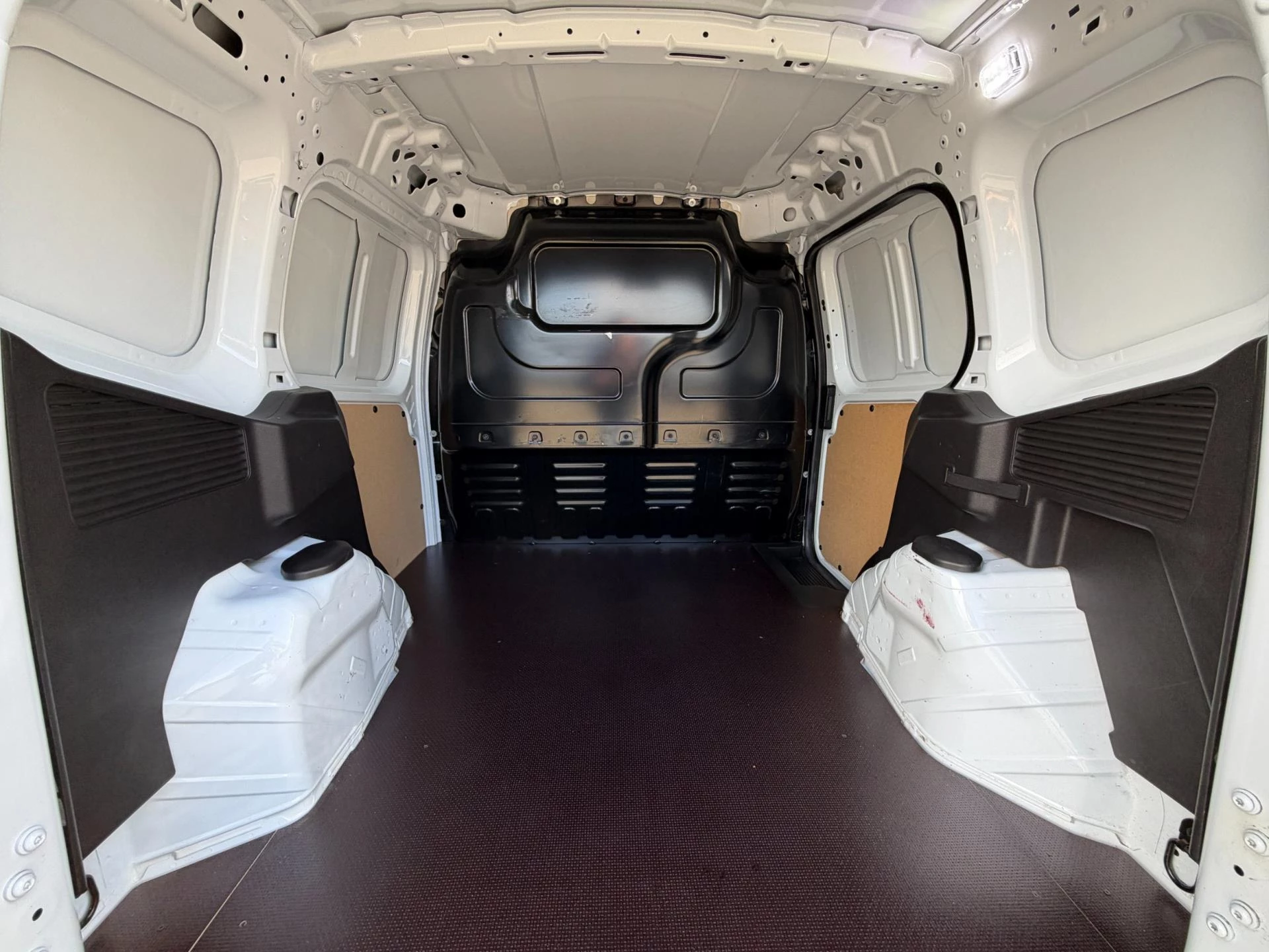 Hoofdafbeelding Ford Transit Courier