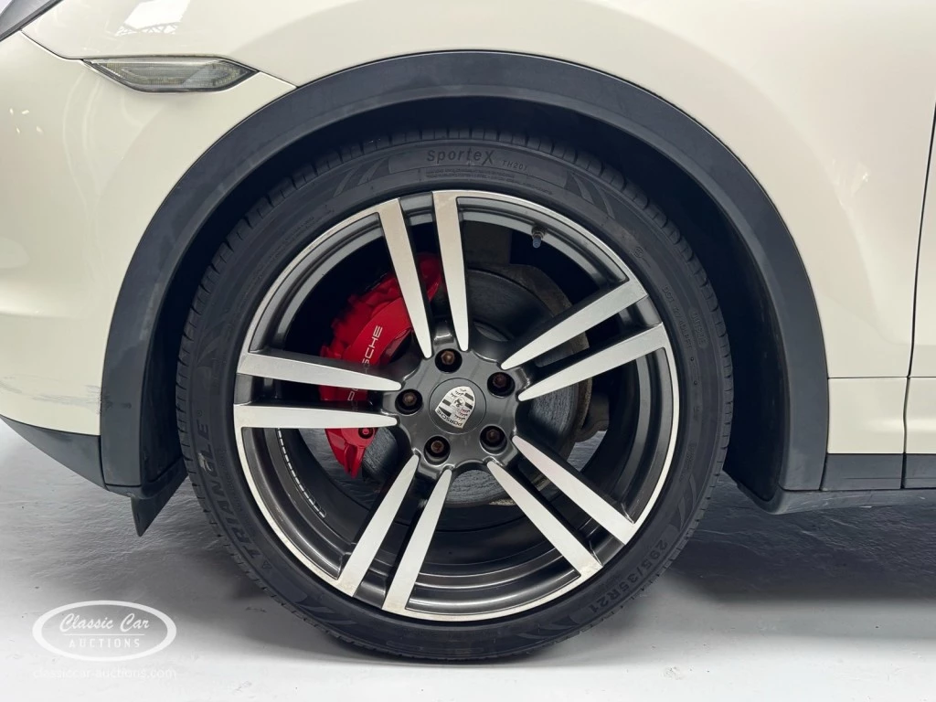 Hoofdafbeelding Porsche Cayenne