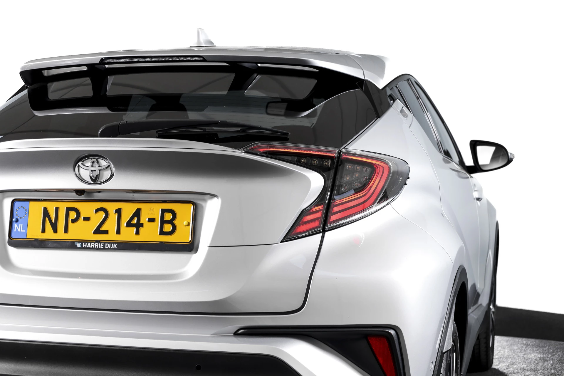 Hoofdafbeelding Toyota C-HR