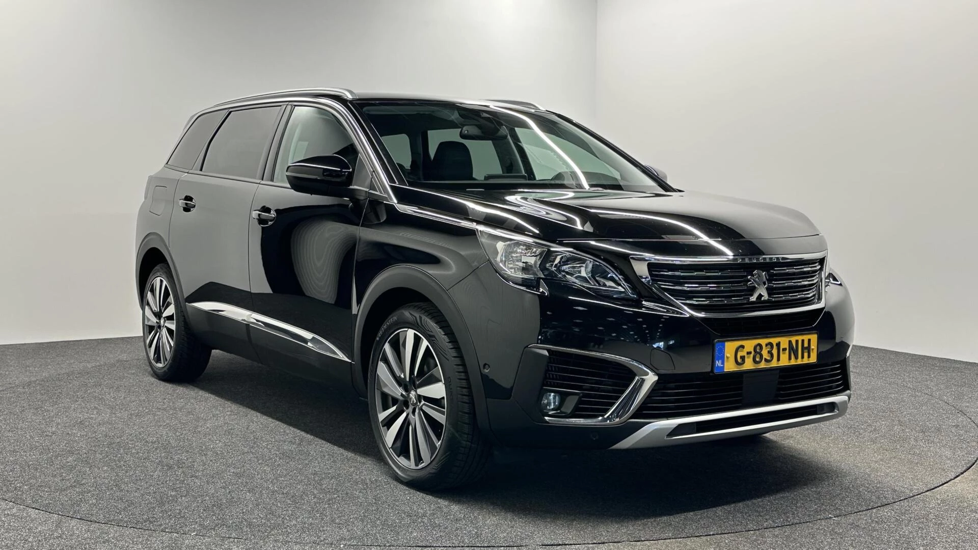 Hoofdafbeelding Peugeot 5008