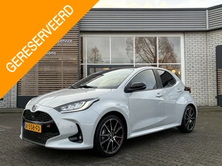 Toyota Yaris 1.5 HYBRID GR SPORT PREMIUM PACK HEAD-UP PANO-DAK BLIND-SPOT PARK-SENSOREN STOEL/STUURVERW JBL-AUDIO NAVI LED