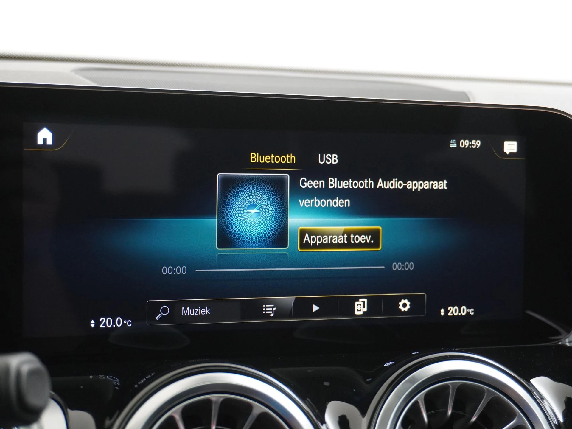Hoofdafbeelding Mercedes-Benz EQB