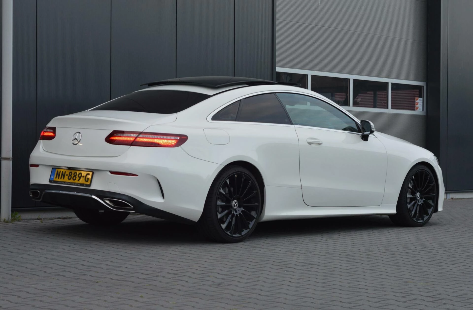 Hoofdafbeelding Mercedes-Benz E-Klasse
