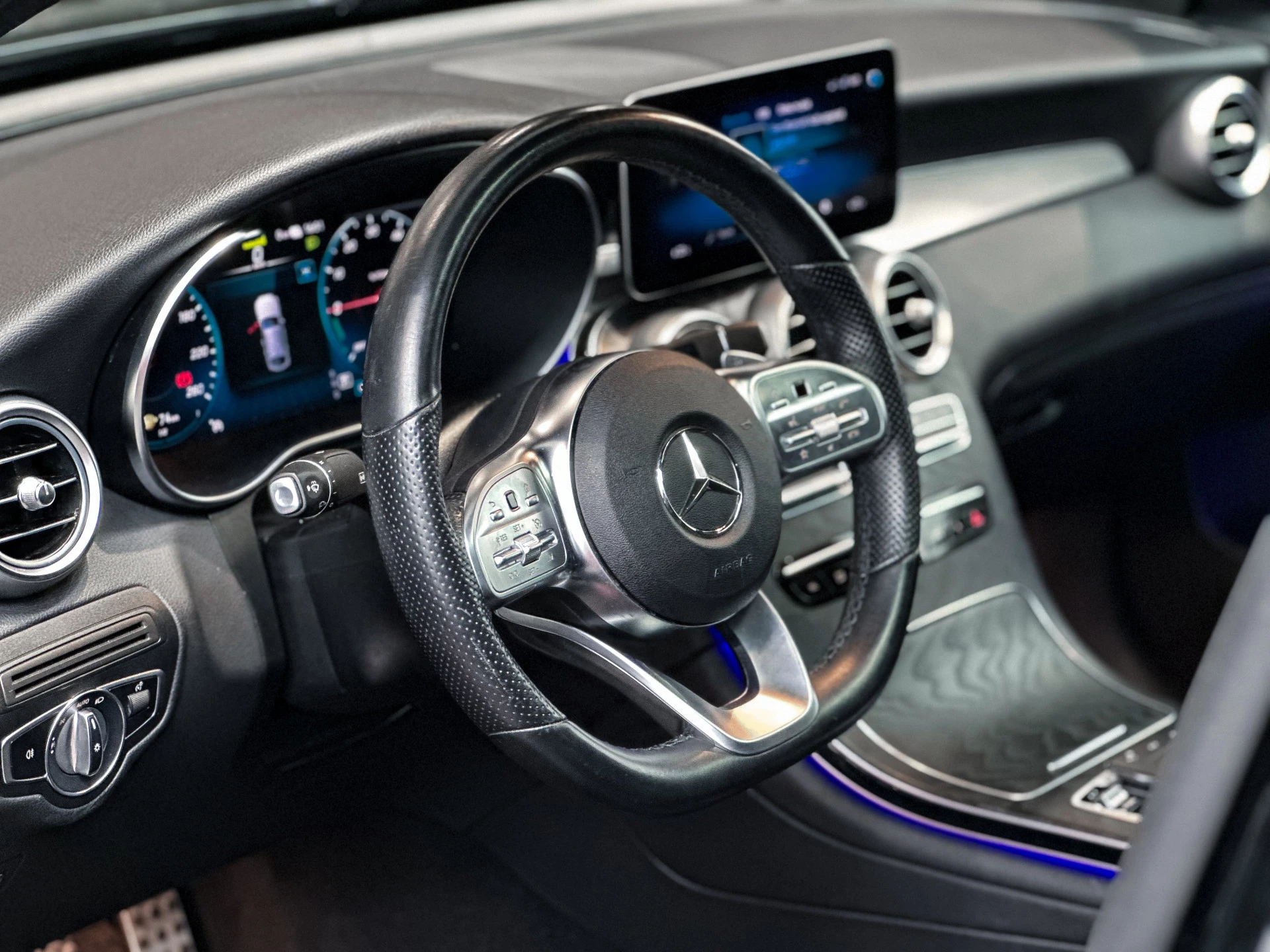 Hoofdafbeelding Mercedes-Benz GLC