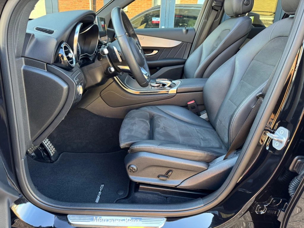 Hoofdafbeelding Mercedes-Benz GLC