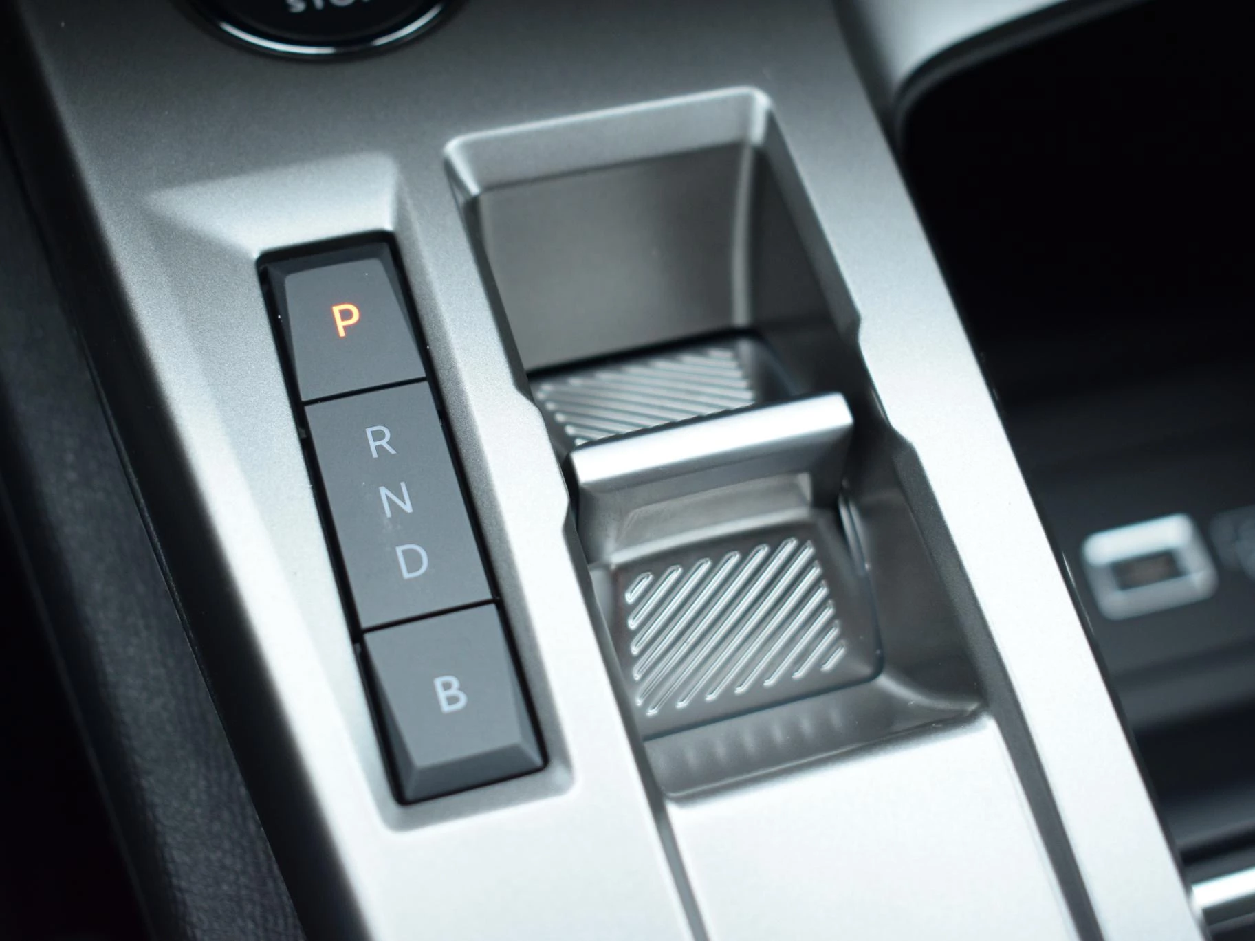 Hoofdafbeelding Peugeot e-308