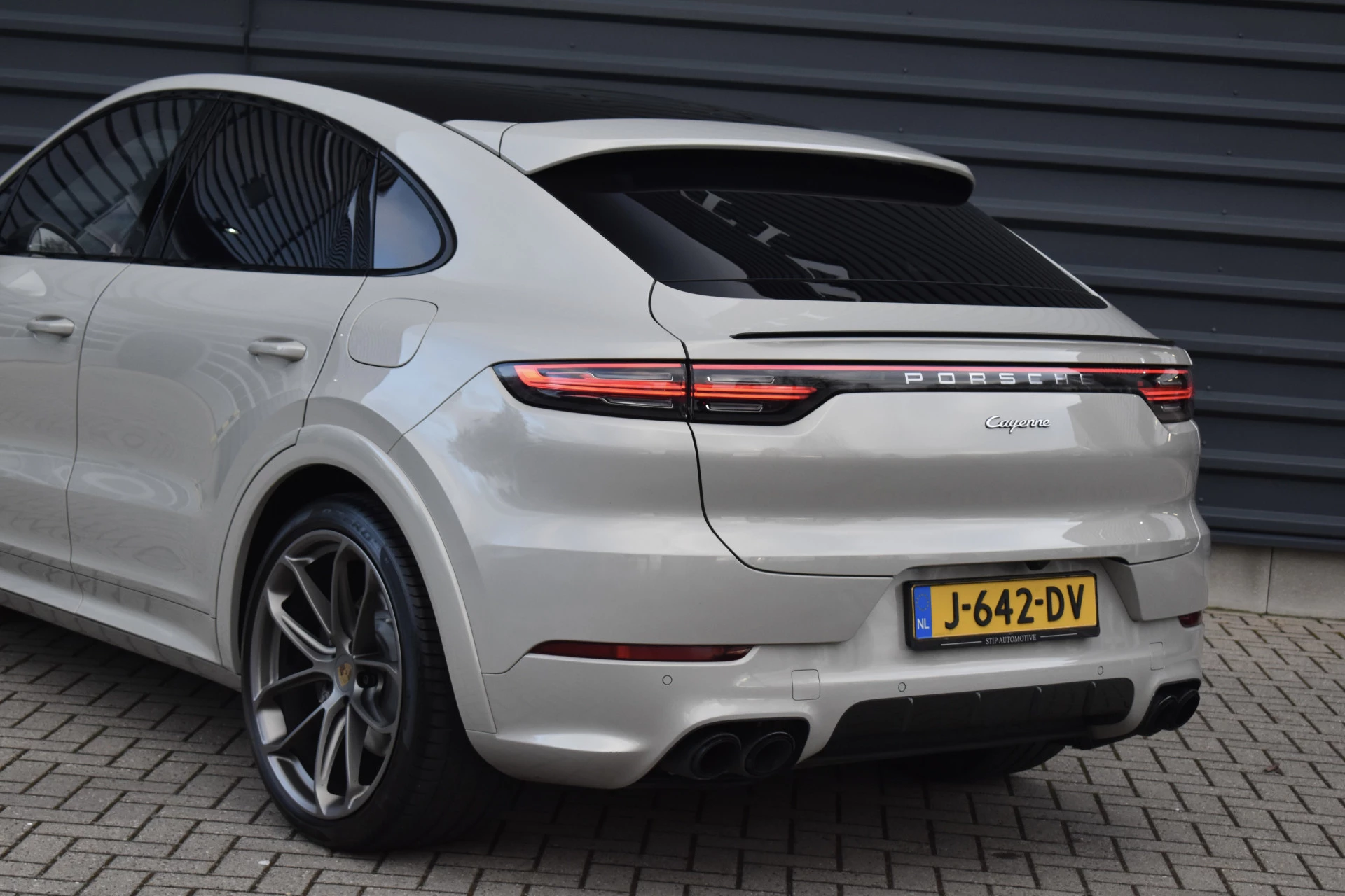 Hoofdafbeelding Porsche Cayenne