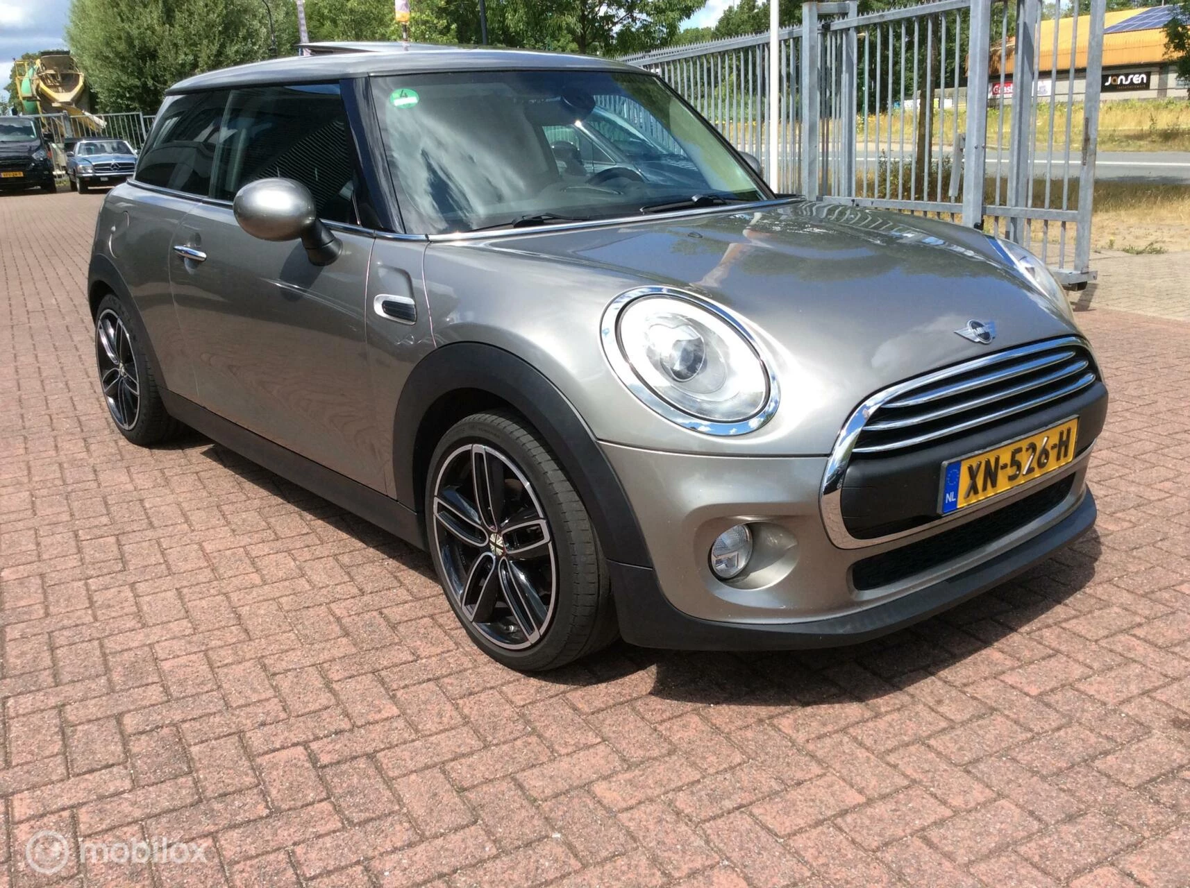 Hoofdafbeelding MINI One