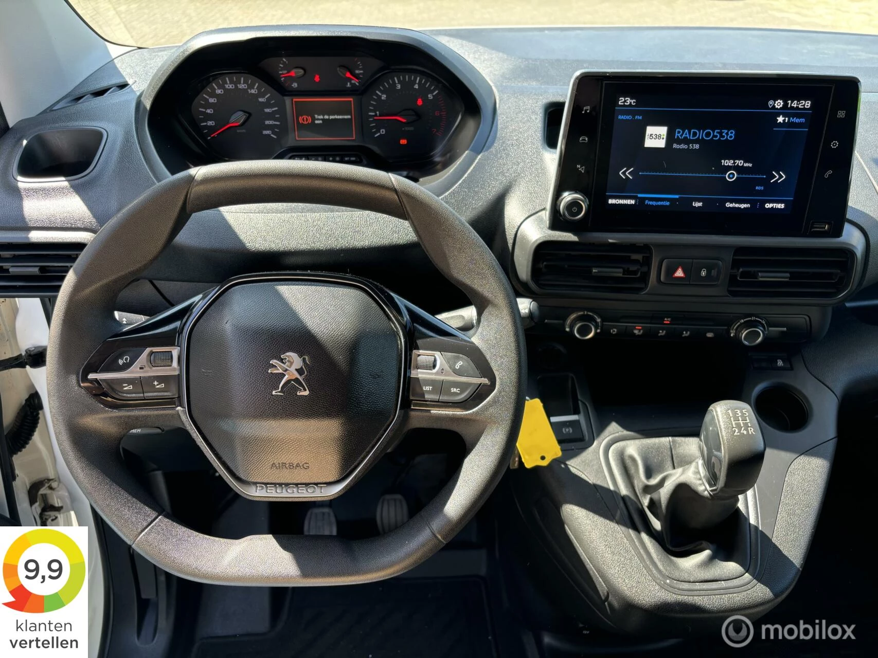 Hoofdafbeelding Peugeot Partner