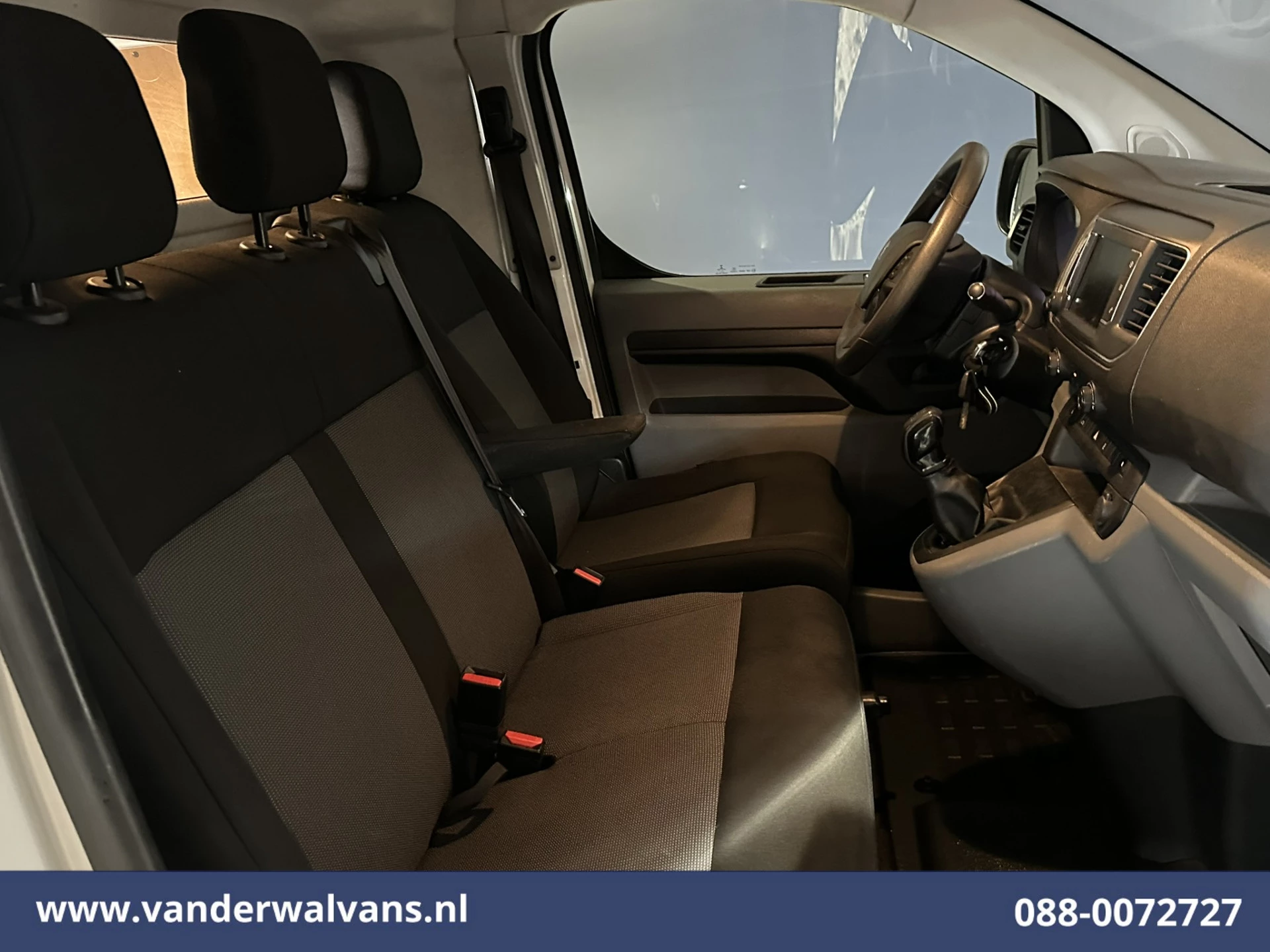 Hoofdafbeelding Peugeot Expert