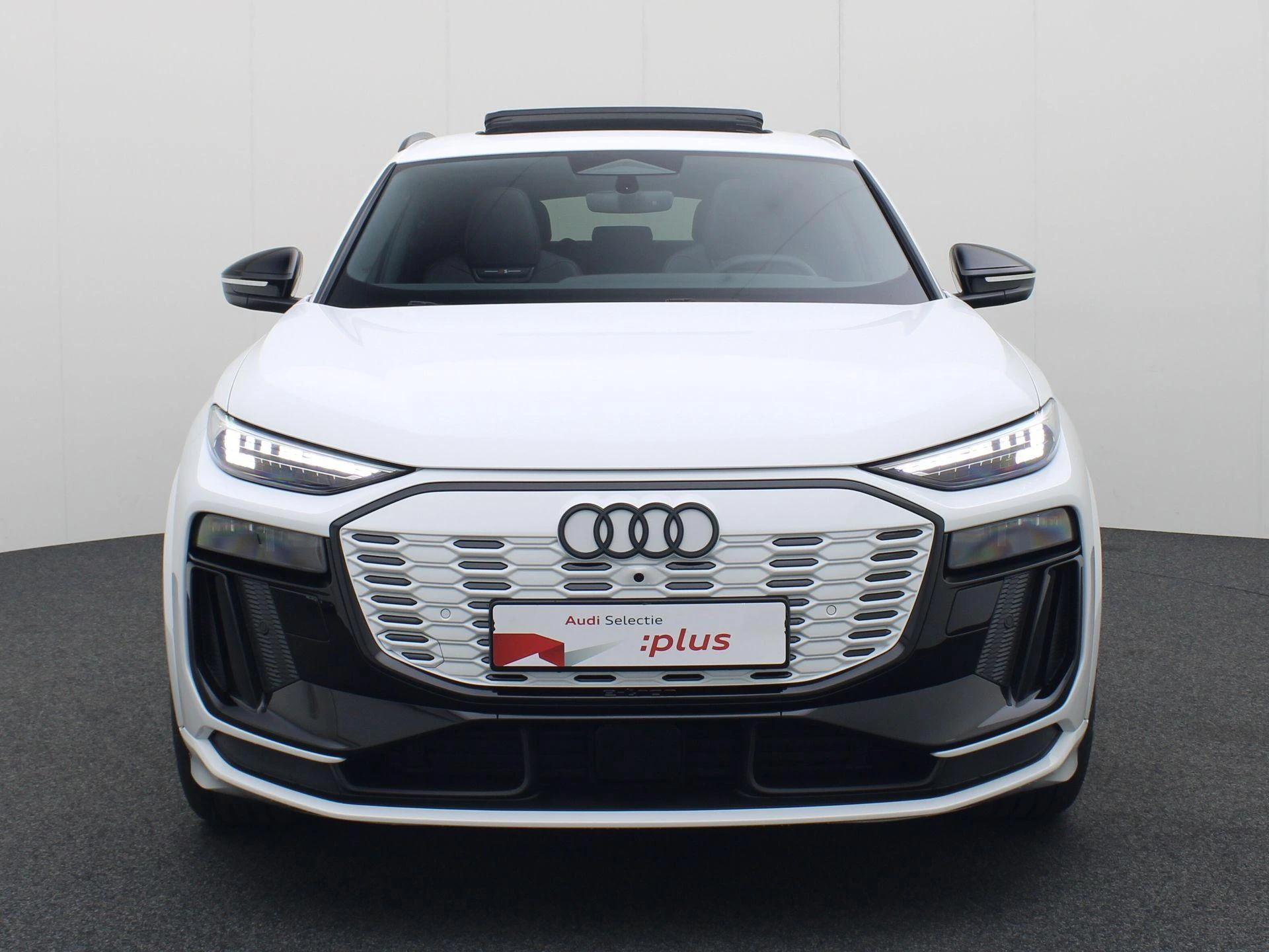 Hoofdafbeelding Audi Q6 e-tron