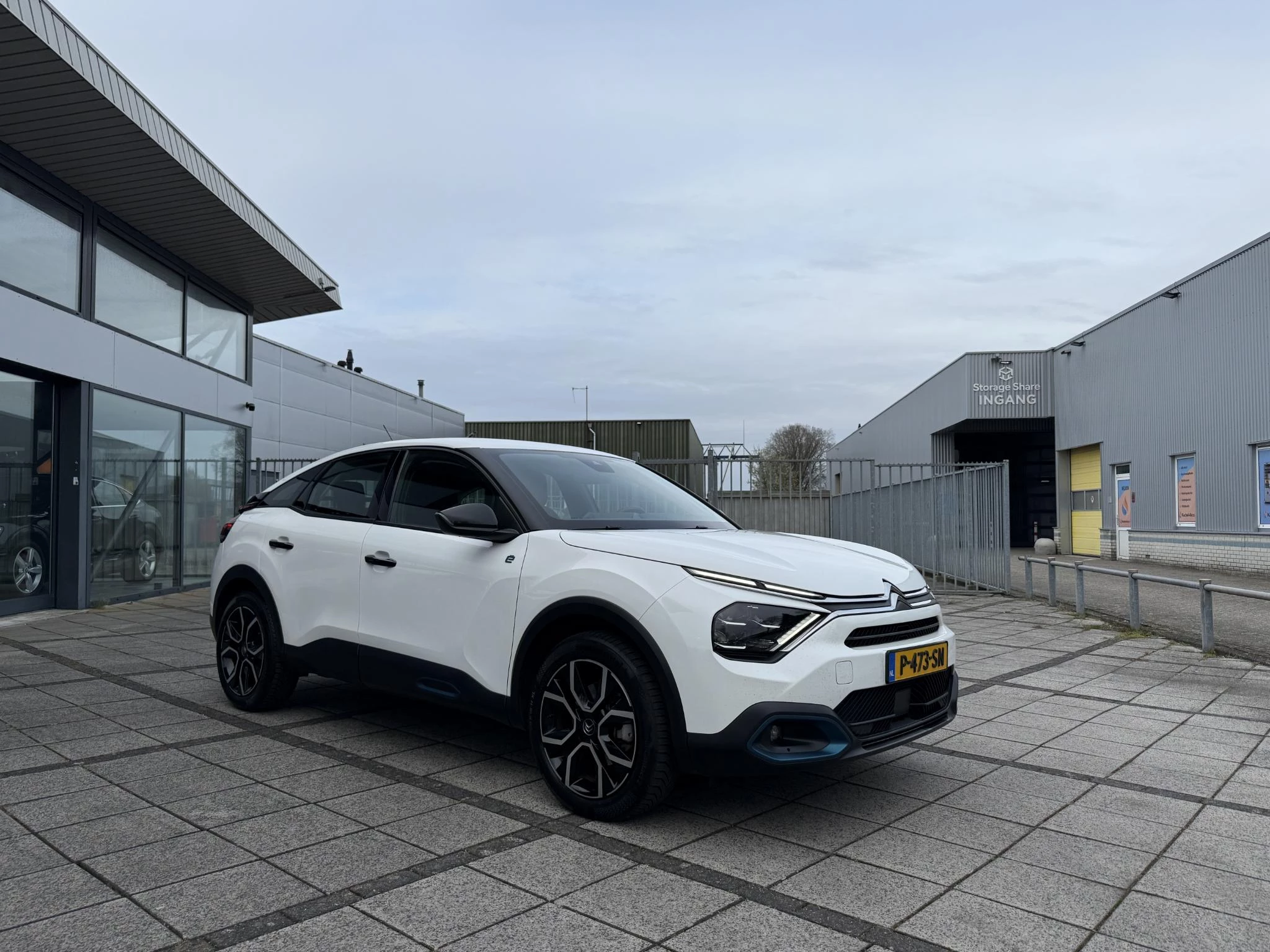 Hoofdafbeelding Citroën ë-C4