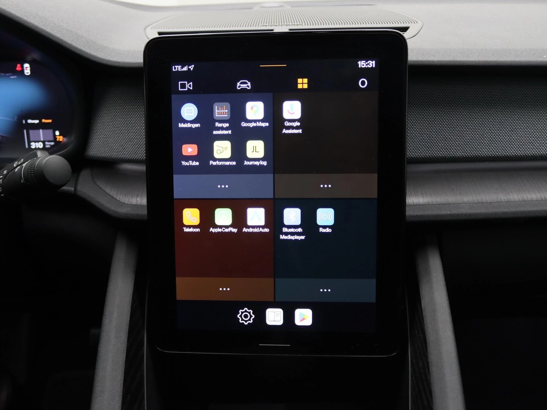 Hoofdafbeelding Polestar 2