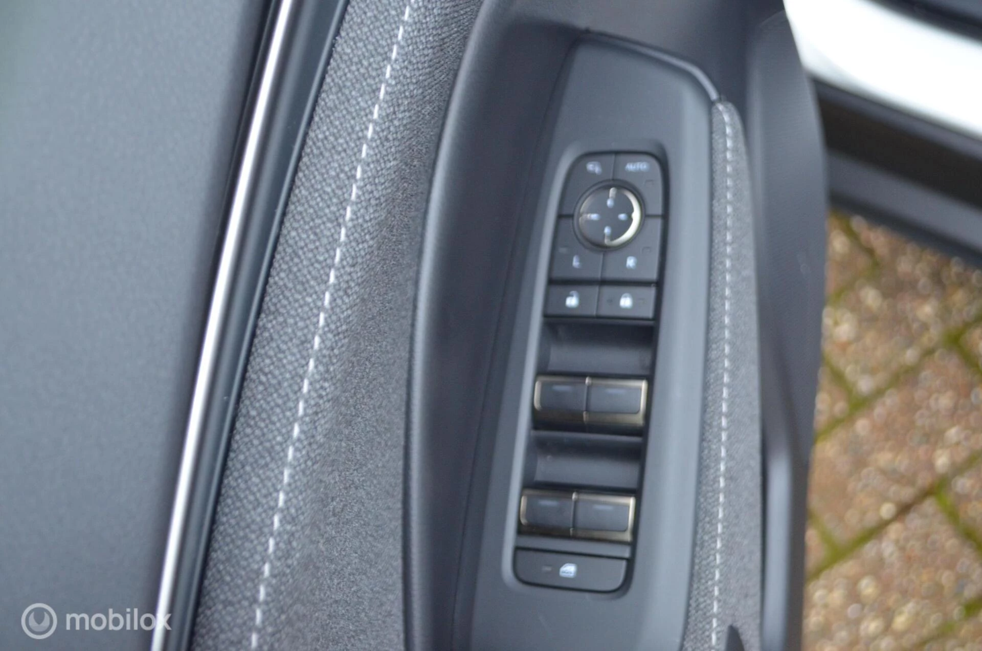 Hoofdafbeelding Lexus LBX