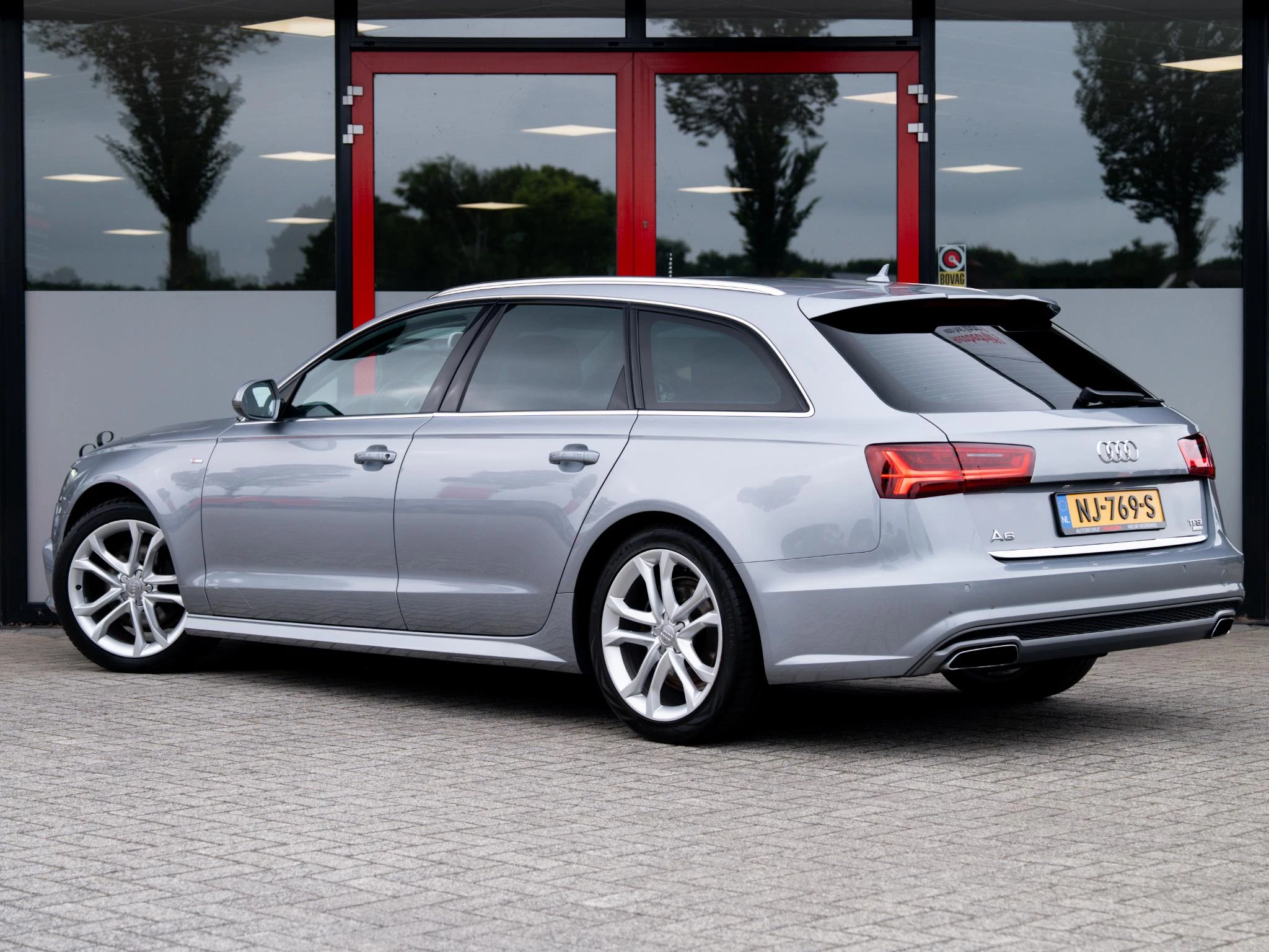 Hoofdafbeelding Audi A6