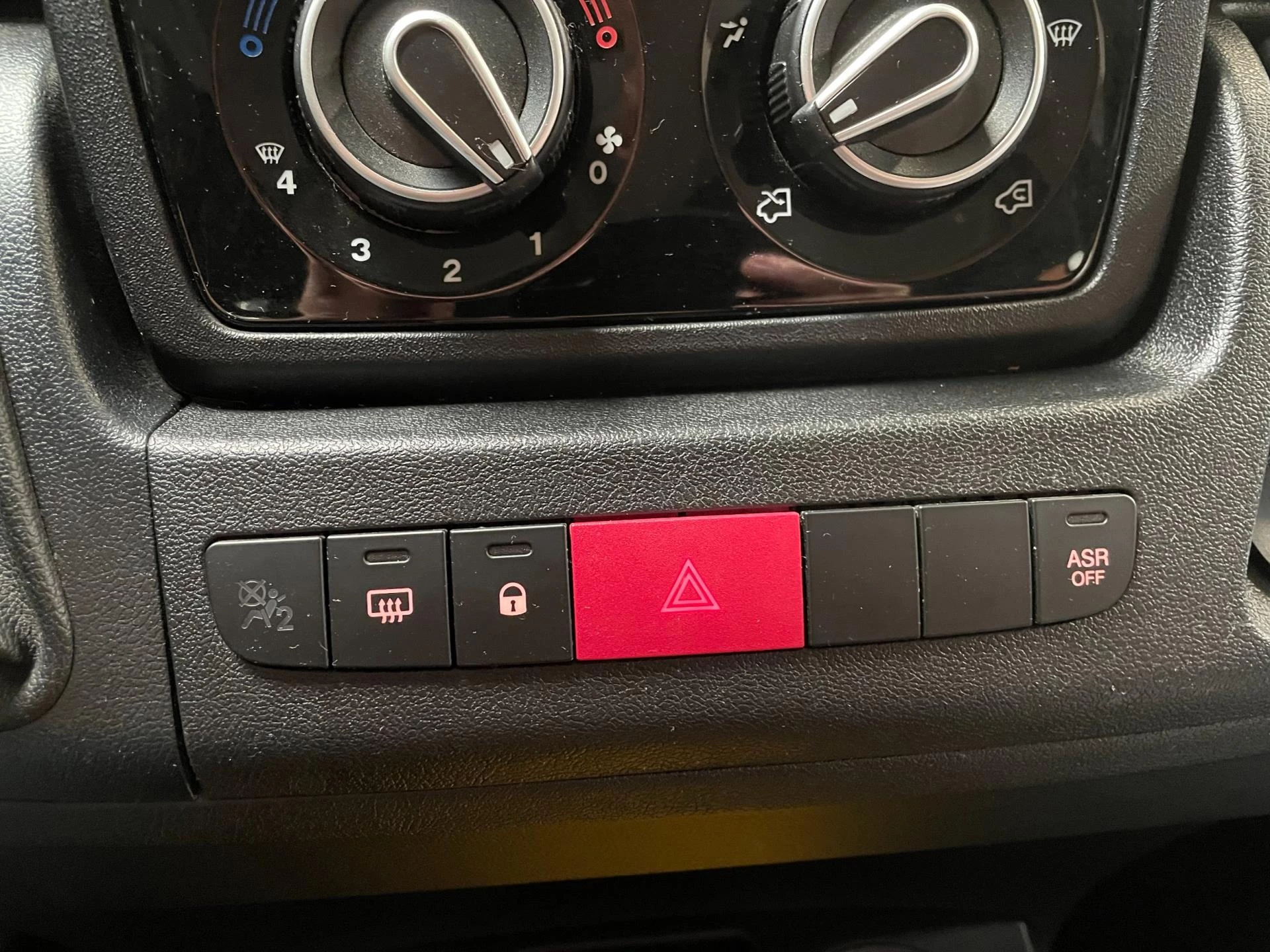 Hoofdafbeelding Roller team LIVINGSTONE 5