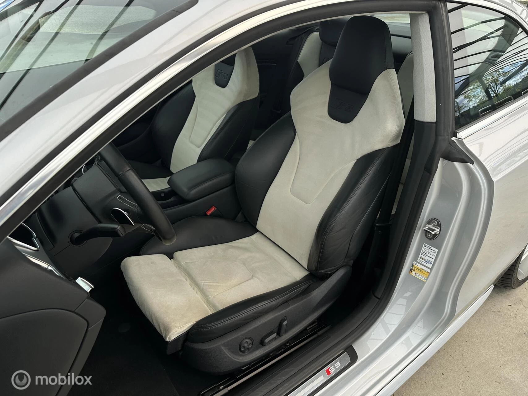 Hoofdafbeelding Audi S5