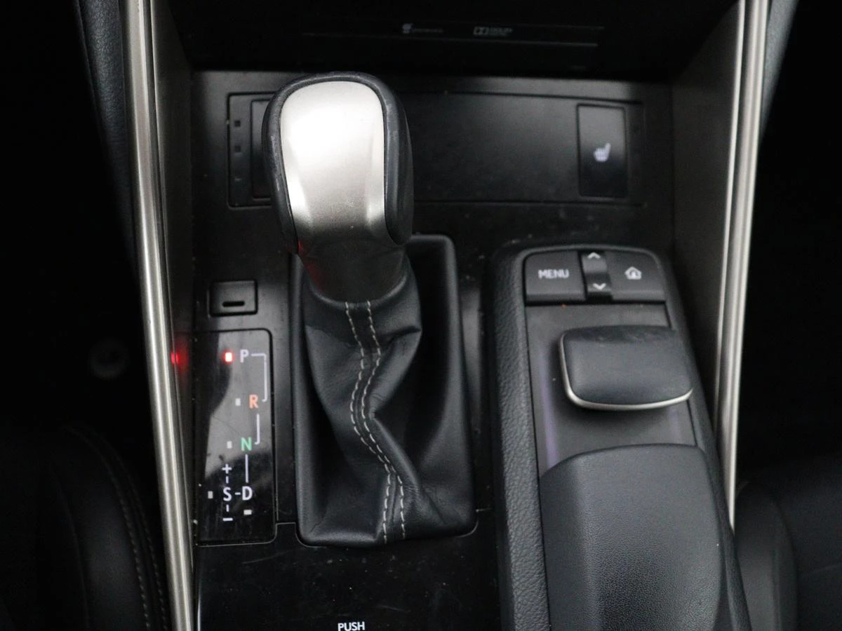 Hoofdafbeelding Lexus IS