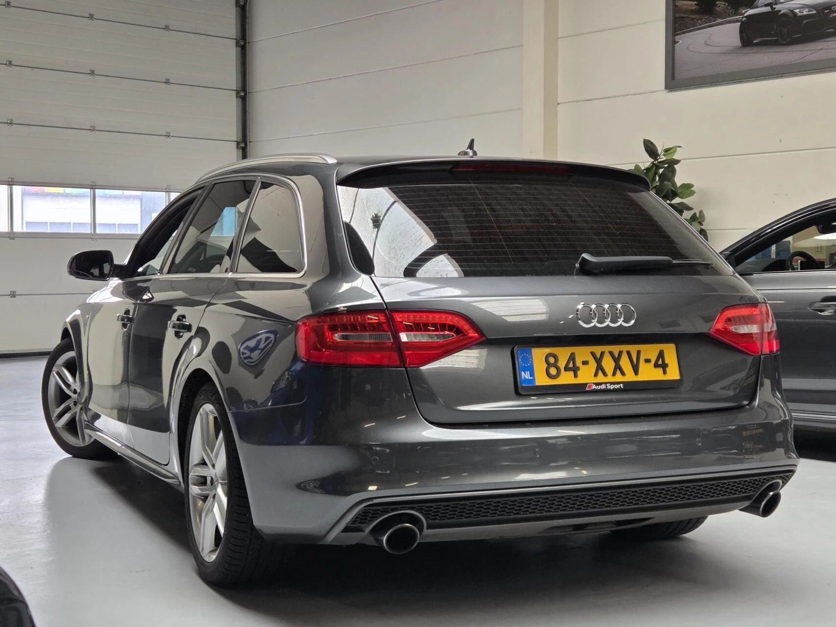 Hoofdafbeelding Audi A4