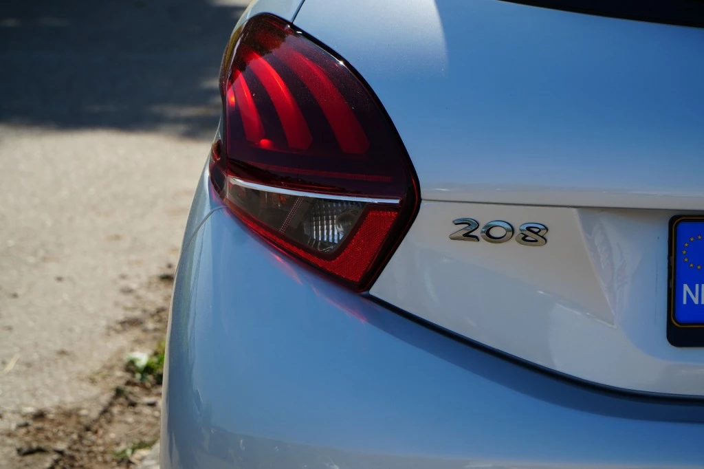 Hoofdafbeelding Peugeot 208