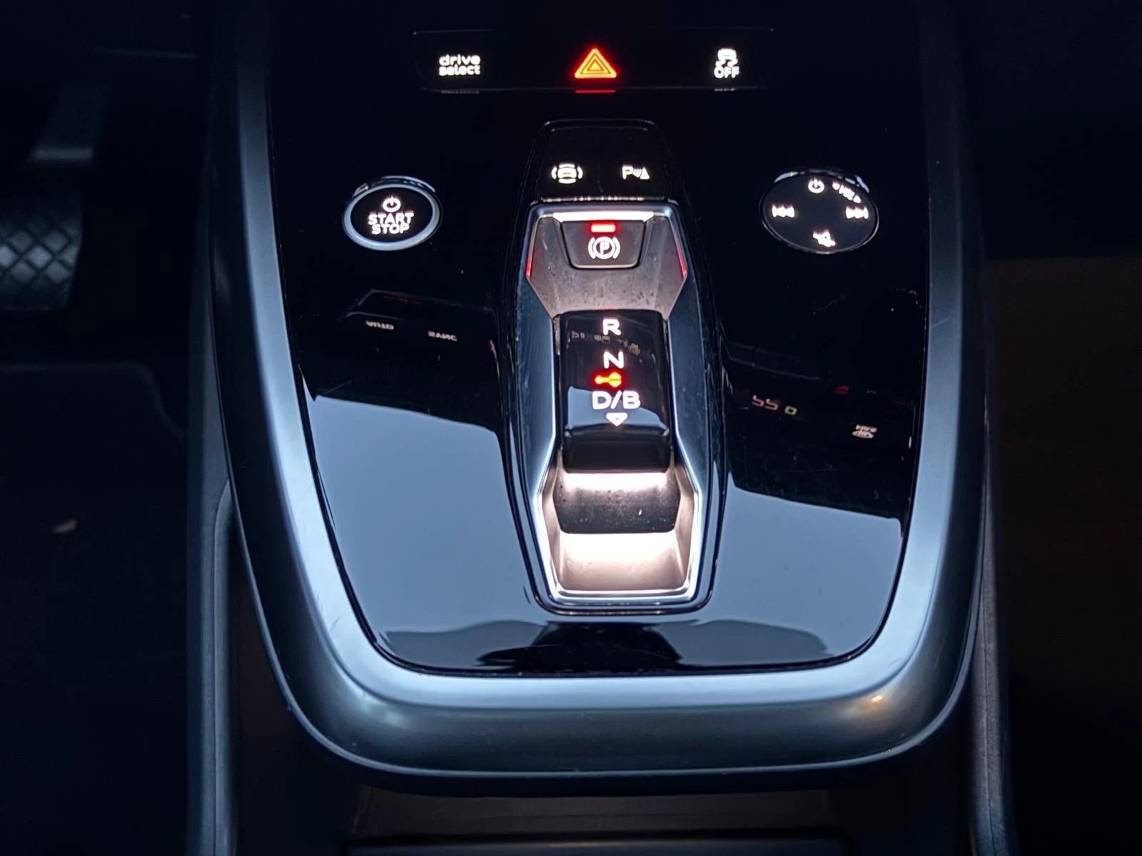 Hoofdafbeelding Audi Q4 e-tron