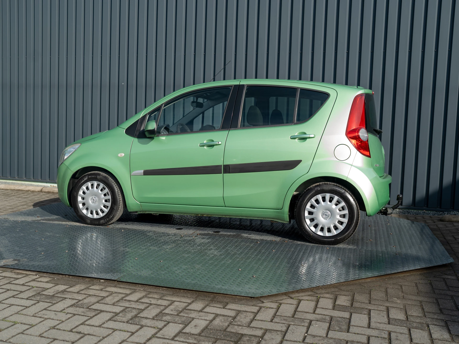 Hoofdafbeelding Opel Agila