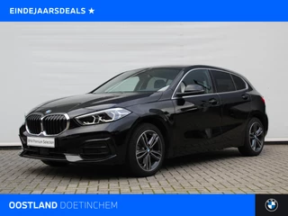 BMW 1 Serie 118i Sport Line Automaat / Sportstoelen / LED / Cruise Control / Live Cockpit Professional