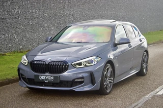 BMW 1-serie 120i | M Sport - Pano - Camera - NL Auto - BTW