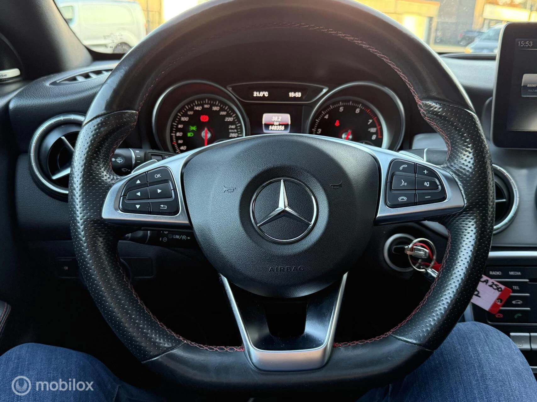 Hoofdafbeelding Mercedes-Benz CLA