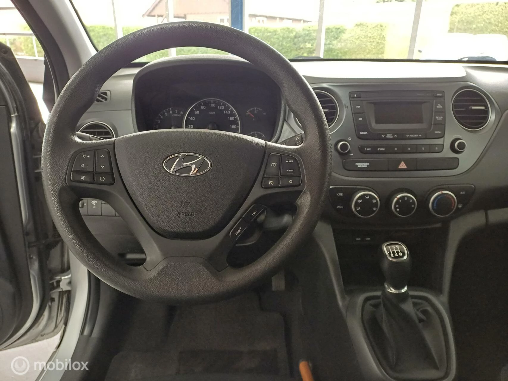 Hoofdafbeelding Hyundai i10