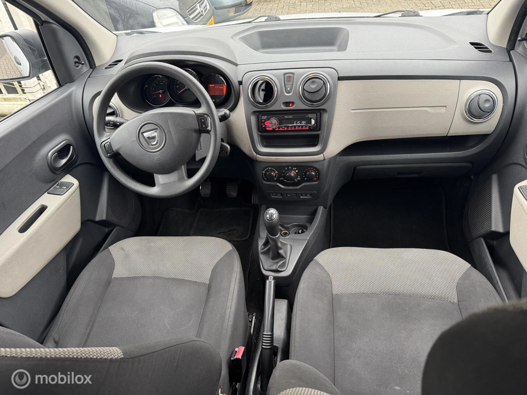 Hoofdafbeelding Dacia Lodgy