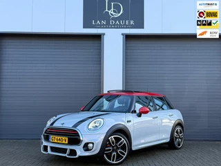 Mini Mini 1.5 Cooper Pepper Business JOHN COOPER / AUTOMAAT / SCHUIFDAK / NAP / LEDER / PANORAMADAK / HEAD UP DISPLAY / START-STOP