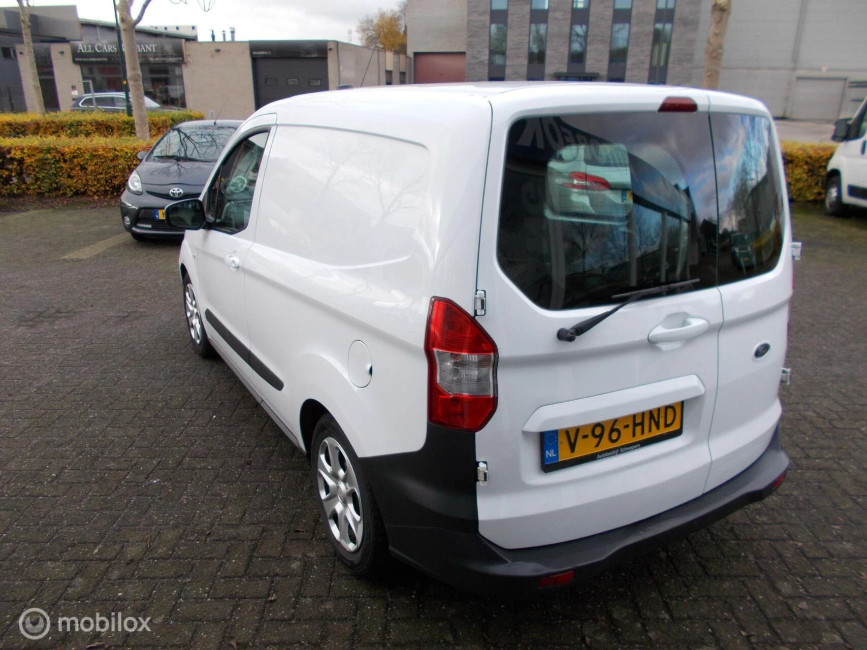 Hoofdafbeelding Ford Transit Courier