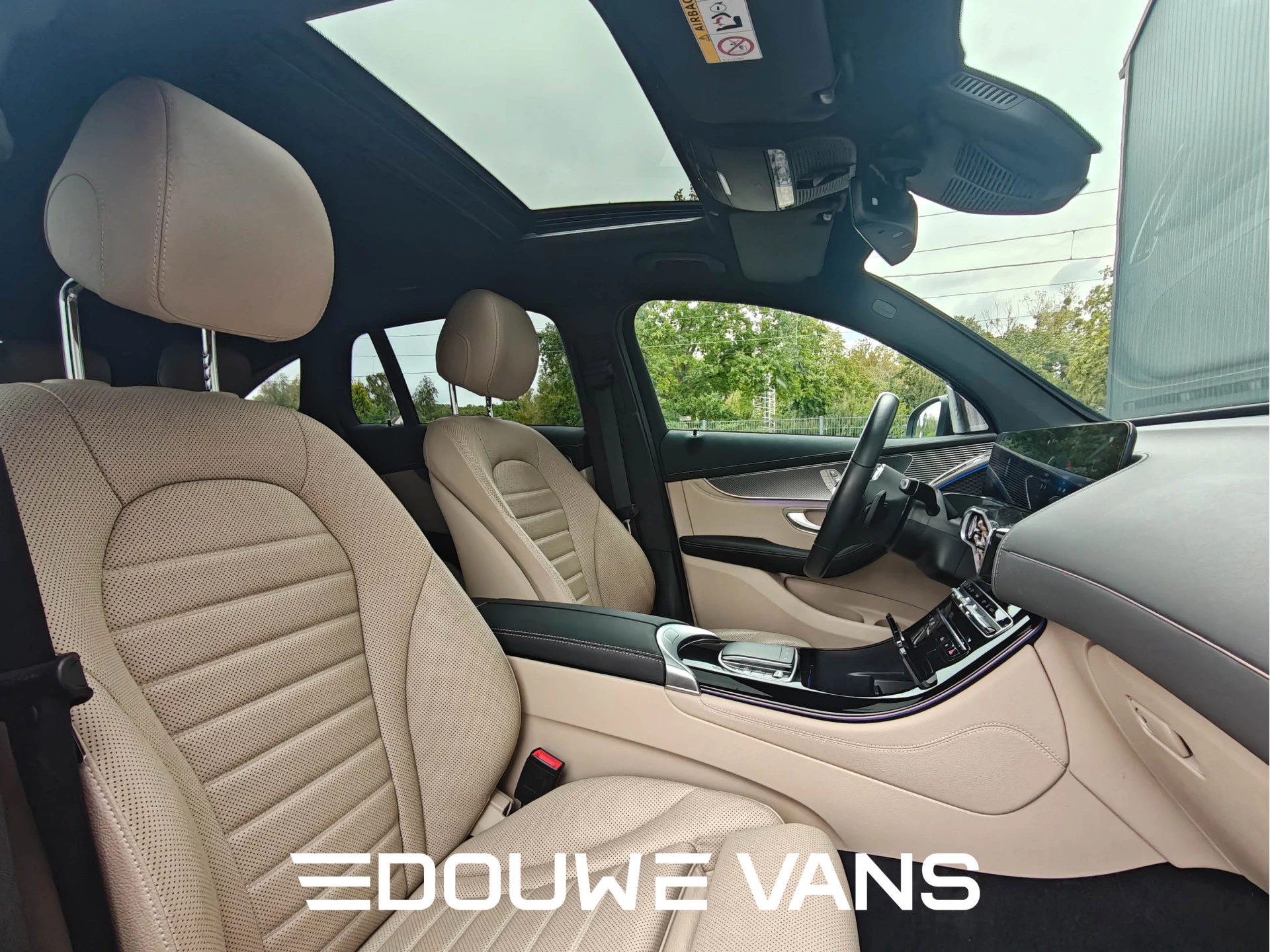 Hoofdafbeelding Mercedes-Benz EQC