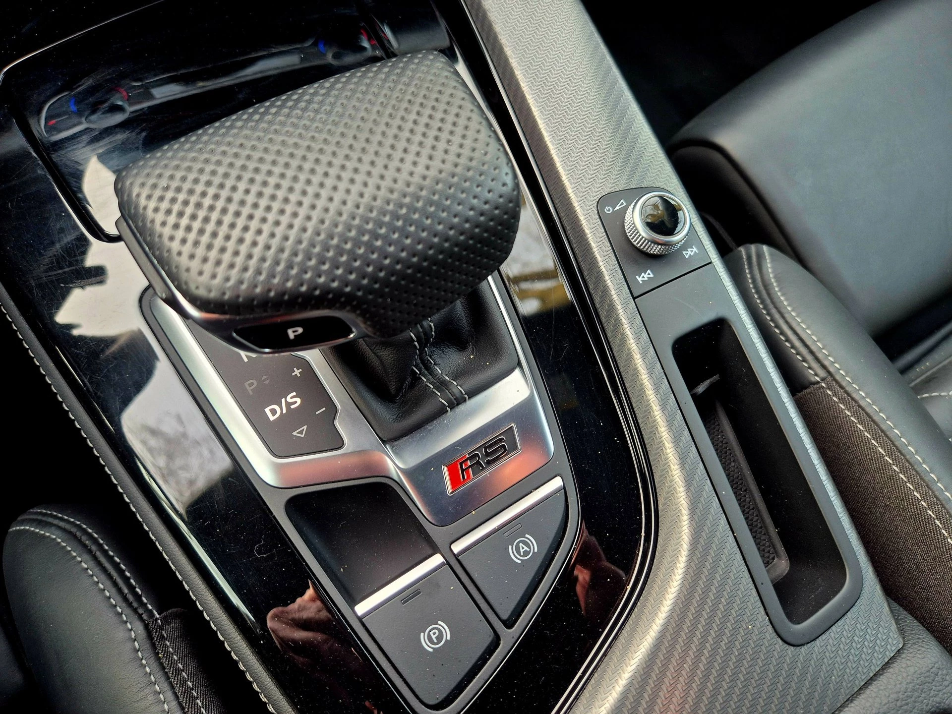 Hoofdafbeelding Audi RS4