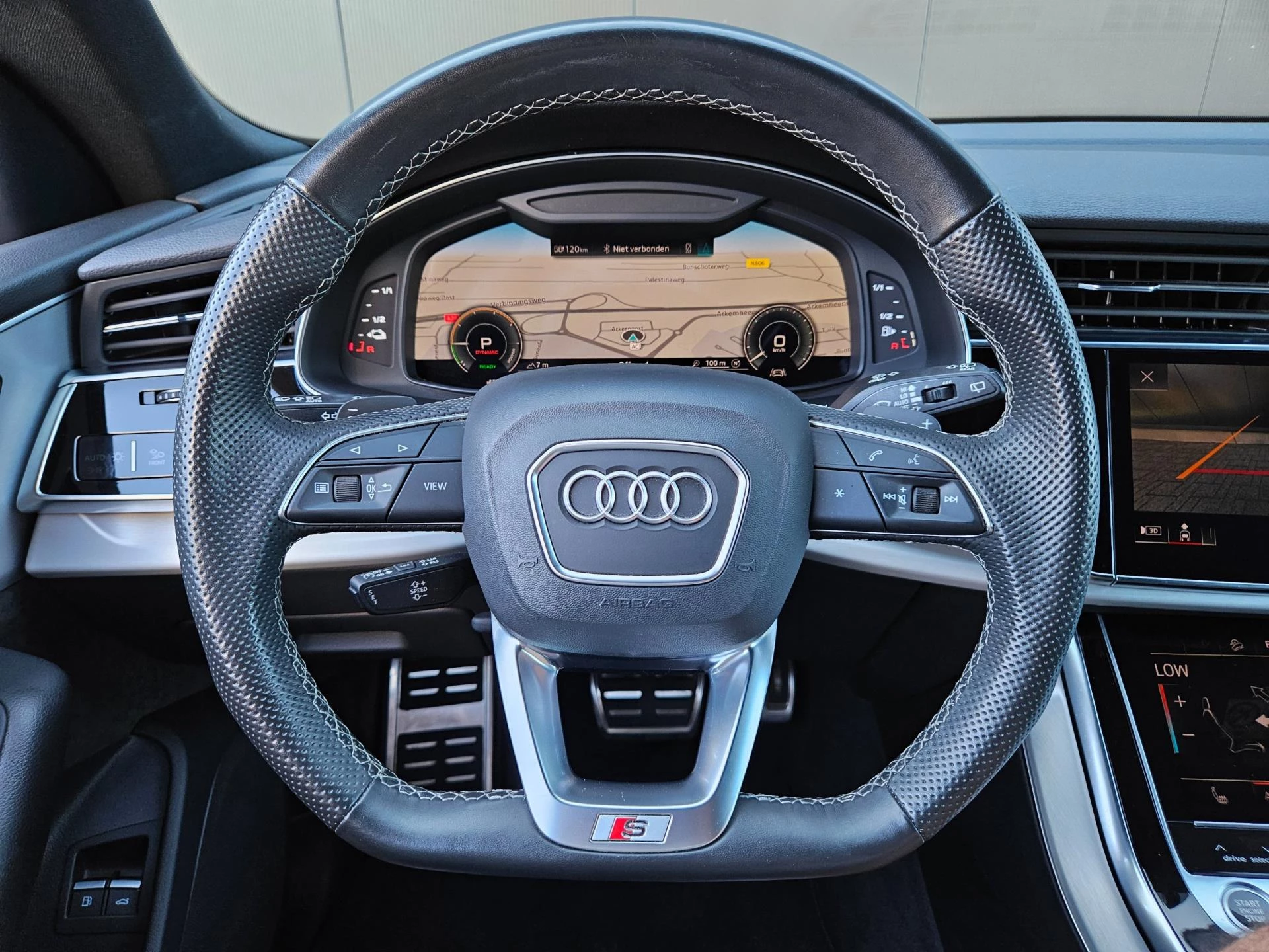 Hoofdafbeelding Audi Q8