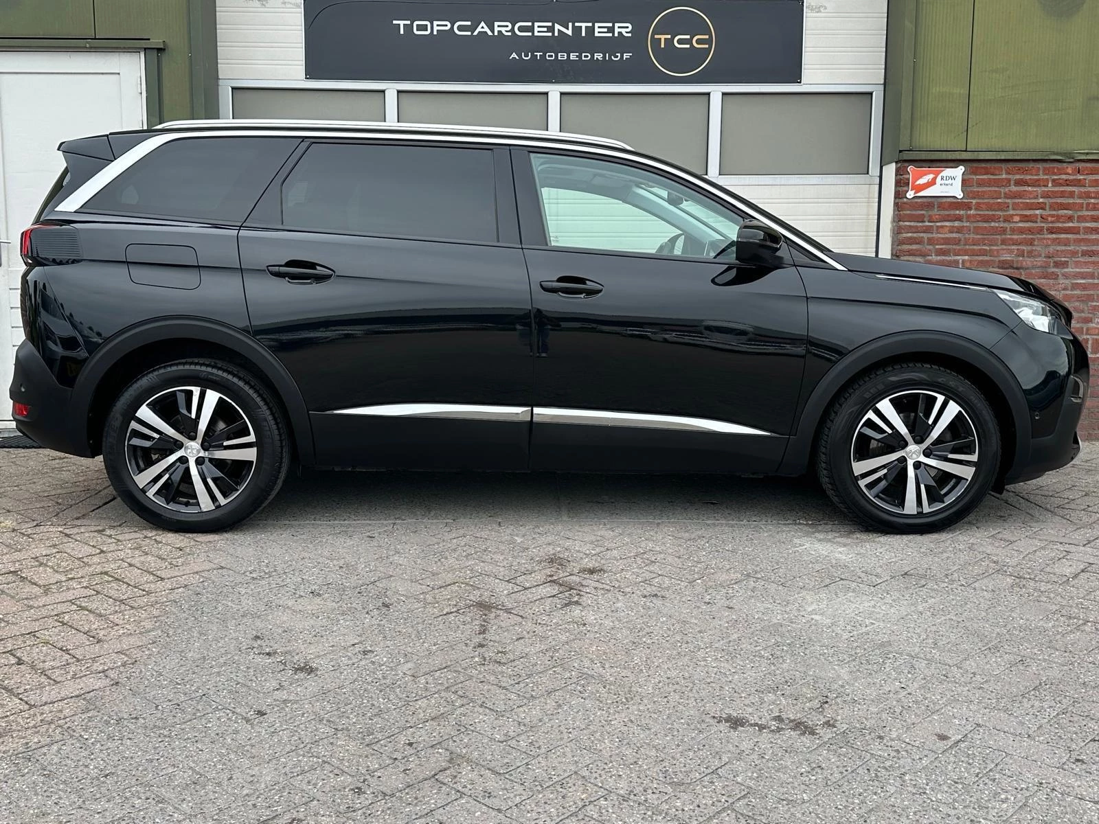Hoofdafbeelding Peugeot 5008