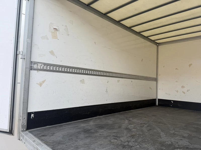 Hoofdafbeelding Renault eMaster