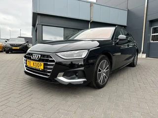 Hoofdafbeelding Audi A4 Audi A4 A4-Avant 35 TFSi Business Edition Camera Leder