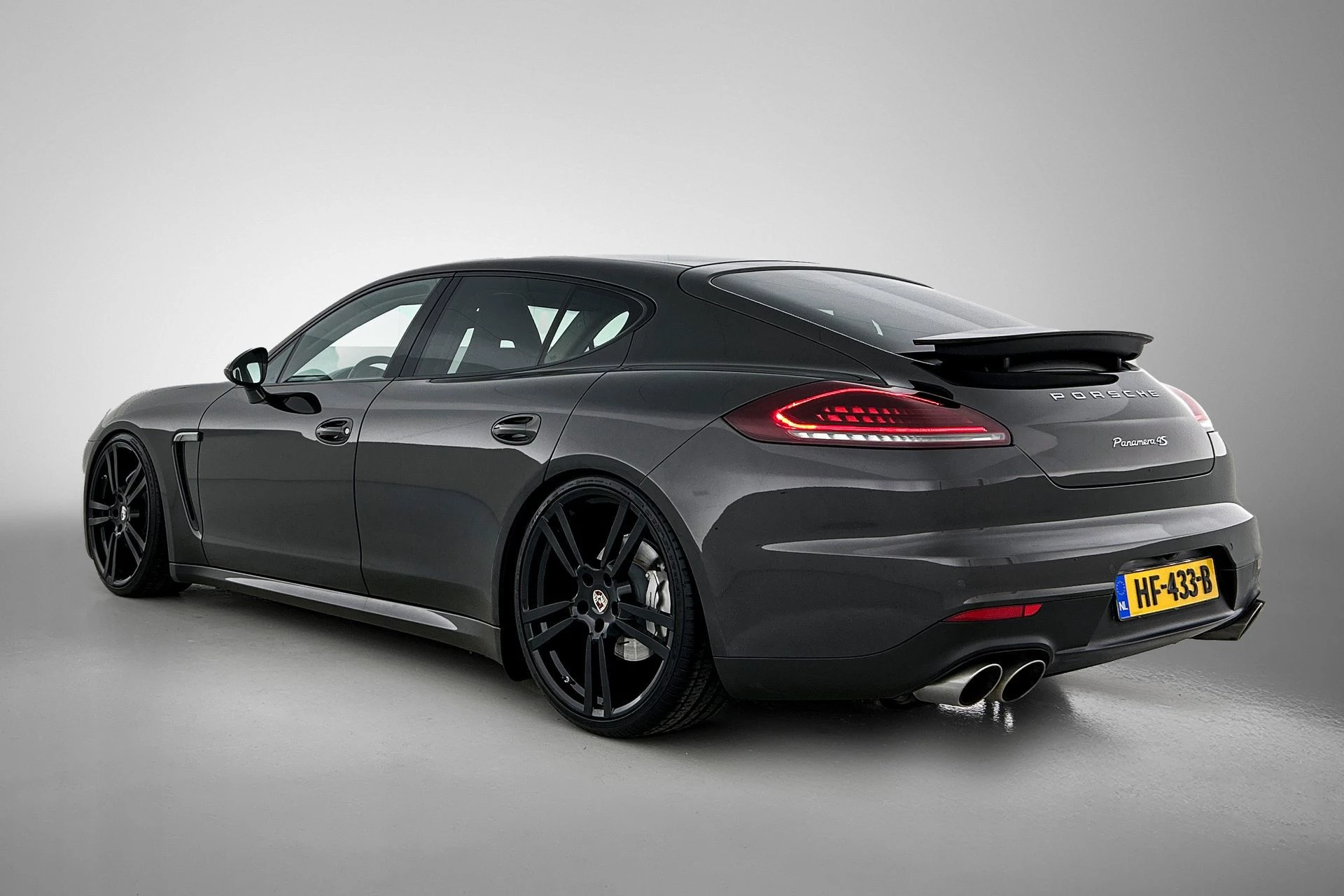Hoofdafbeelding Porsche Panamera